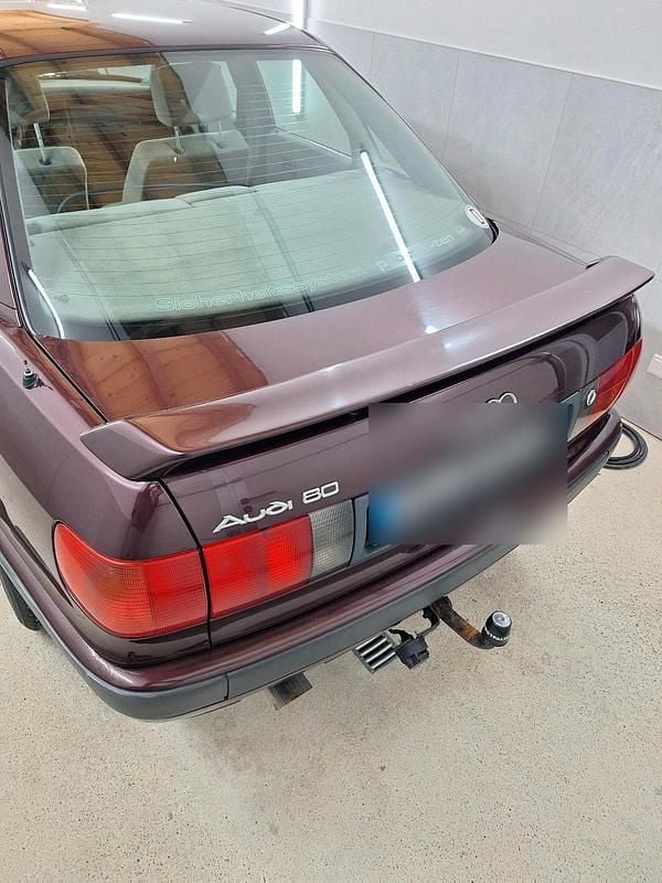 Gebraucht Audi 80 90 PS (66 kW) 1992 Rot Limousine