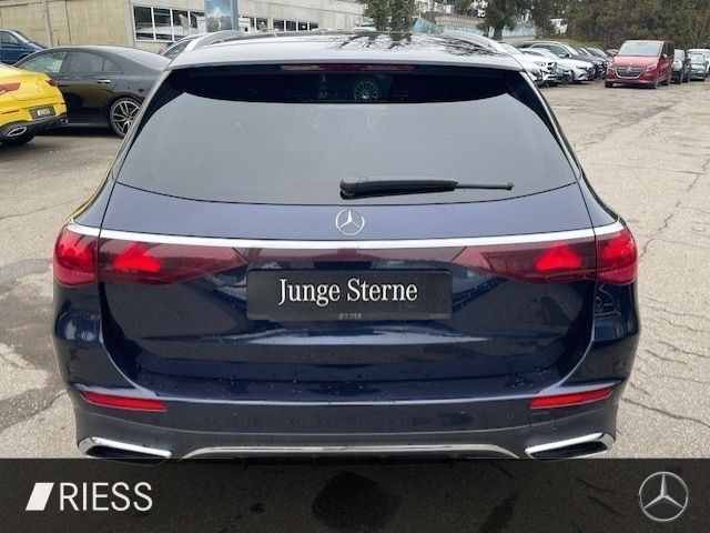 Gebraucht Mercedes E220 AMG 197 PS (144 kW) 2023 Blau Kombi