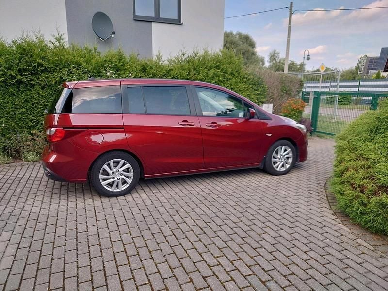 Gebraucht Mazda 5 Center-Line 150 PS (110 kW) 2012 Rot Van / Kleinbus