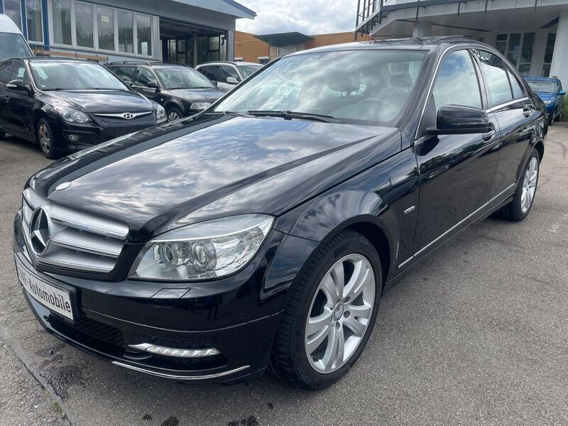 Schwarz Gebraucht 2010 Mercedes C250 Limousine | 9.000 € (Fairer Preis) - Bild 1/4