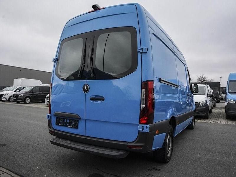 Gebraucht Mercedes Sprinter 170 PS (125 kW) 2023 Blau Van