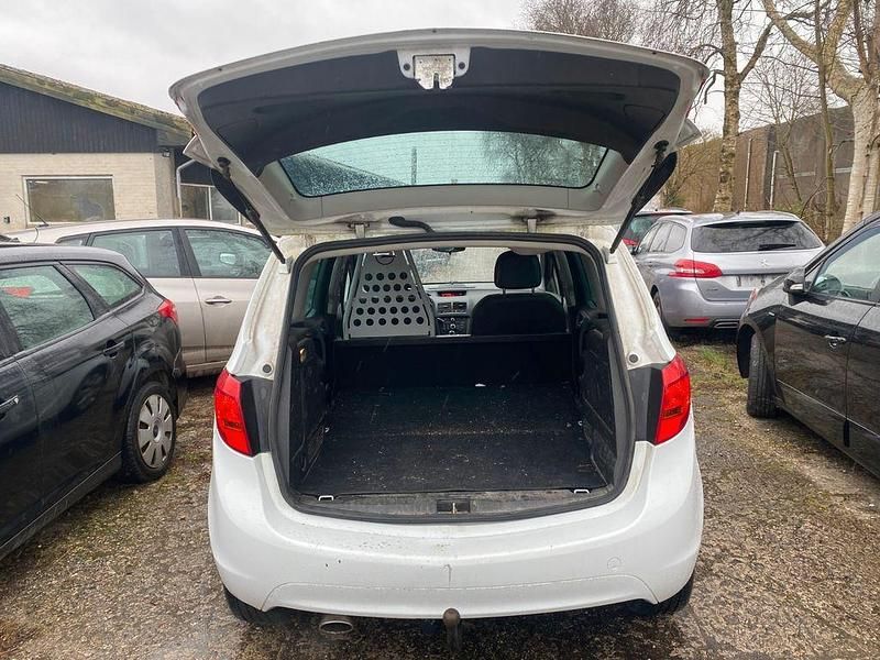 Gebraucht Opel Meriva Edition 110 PS (80 kW) 2016 Weiß Van / Kleinbus
