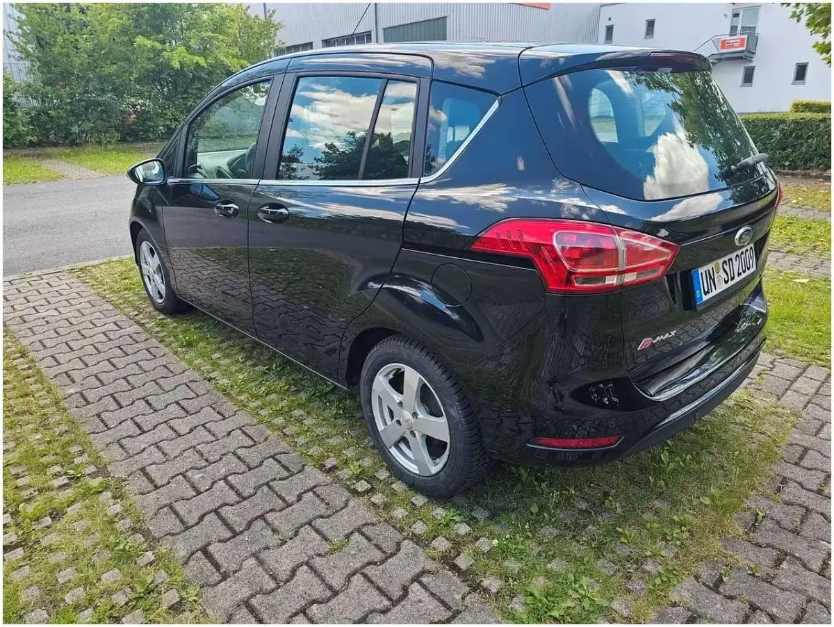 Gebraucht Ford B-MAX Titanium 125 PS (91 kW) 2013 Schwarz Van / Kleinbus