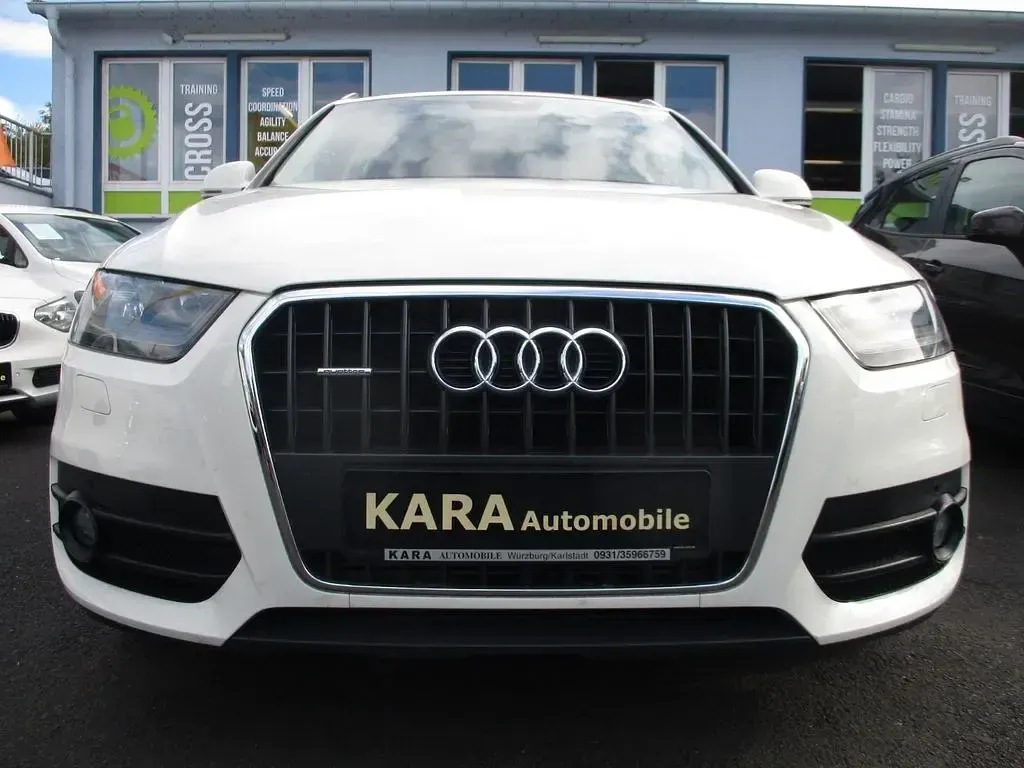 Gebraucht Audi Q3 Sport 170 PS (125 kW) 2012 Weiß SUV