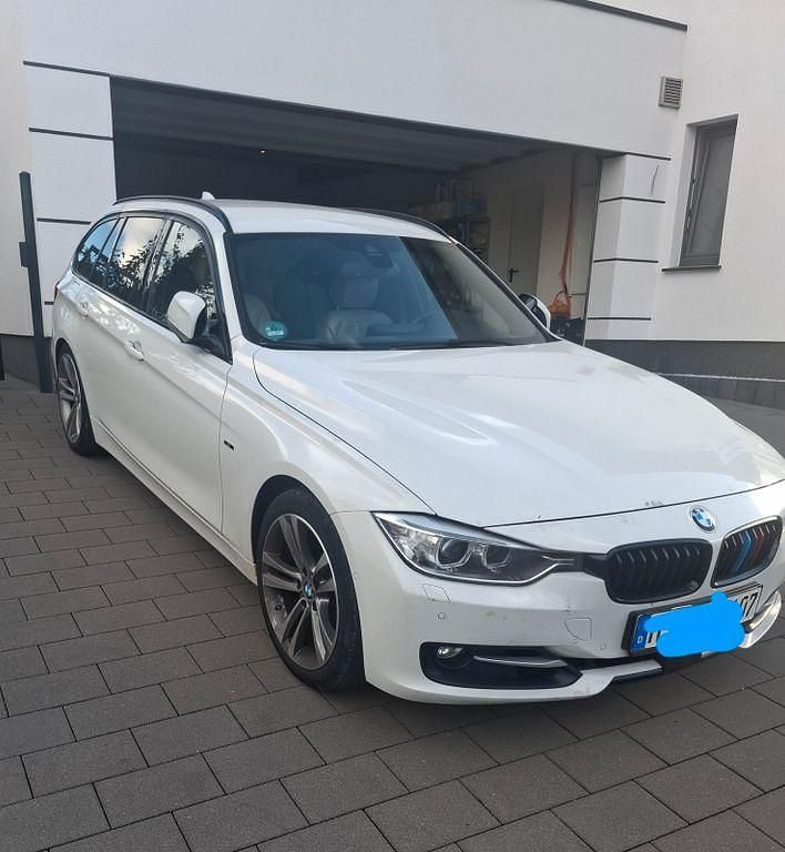 Weiß Gebraucht 2014 BMW 325 Sport Line Kombi | 9.999 € (Fairer Preis) - Bild 1/1