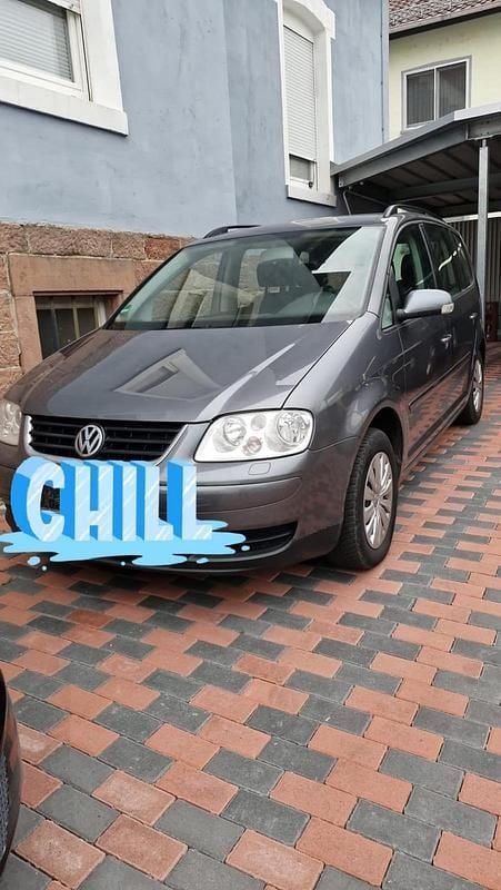 Silber Gebraucht 2006 VW Touran Van / Kleinbus | 2.900 € (Fairer Preis) - Bild 1/1