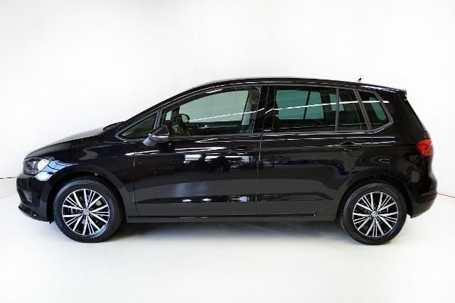 Gebraucht VW Golf Sportsvan Allstar 110 PS (80 kW) 2016 Schwarz metallic Van / Kleinbus