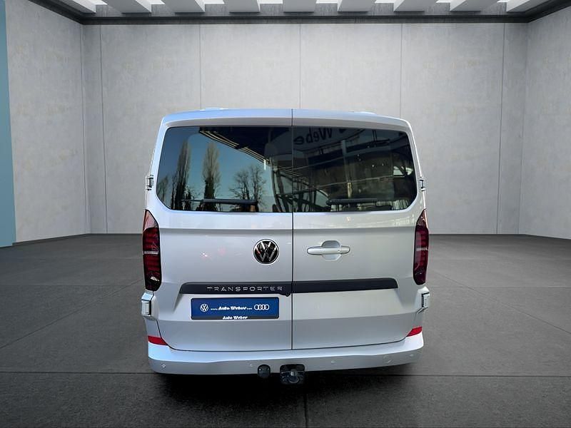 Neu VW T7 150 PS (110 kW) 2025 Grau Van