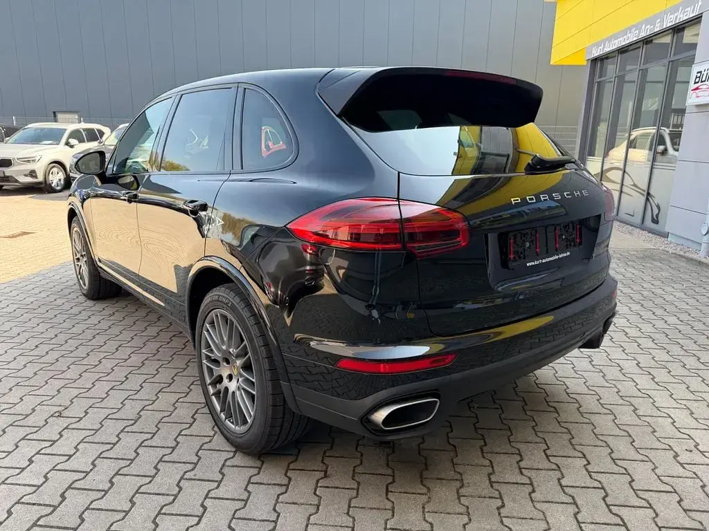 Gebraucht Porsche Cayenne Platinum Edition 262 PS (192 kW) 2016 Schwarz SUV