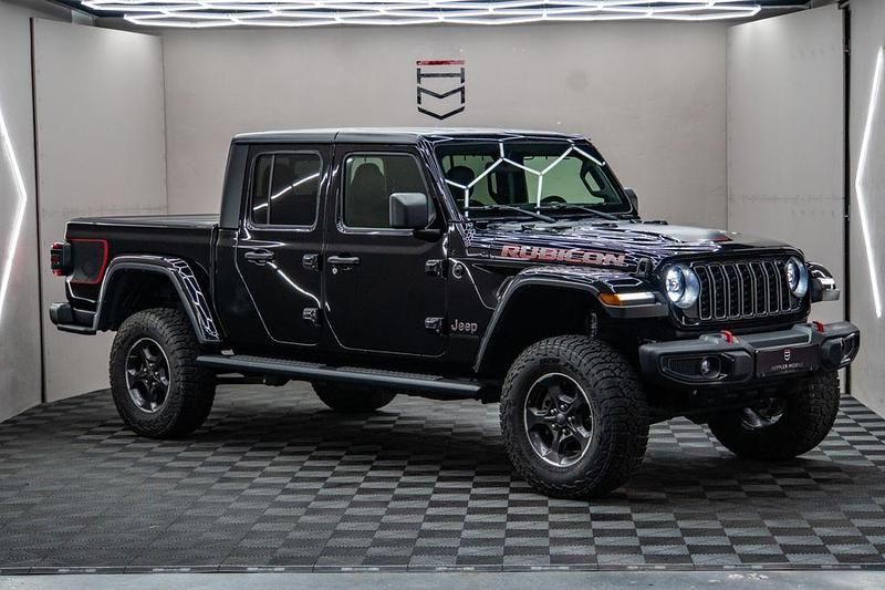 Schwarz Gebraucht 2021 Jeep Gladiator Rubicon SUV | 63.390 € (Teuer) - Bild 1/4