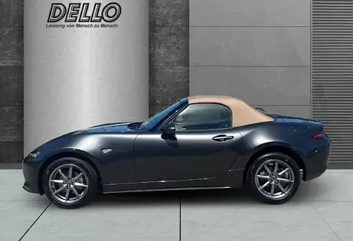Neu Mazda MX5 Kazari 132 PS (97 kW) 2026 Grau Cabrio
