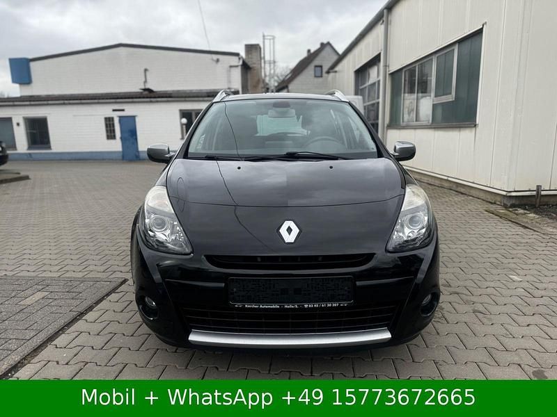 Gebraucht Renault Clio GrandTour Night&Day 101 PS (74 kW) 2010 Schwarz Kombi