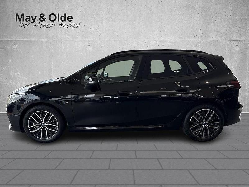 Gebraucht BMW 223 Active Tourer Performance 218 PS (160 kW) 2024 Black sapphire metallic (schwarz) Van / Kleinbus