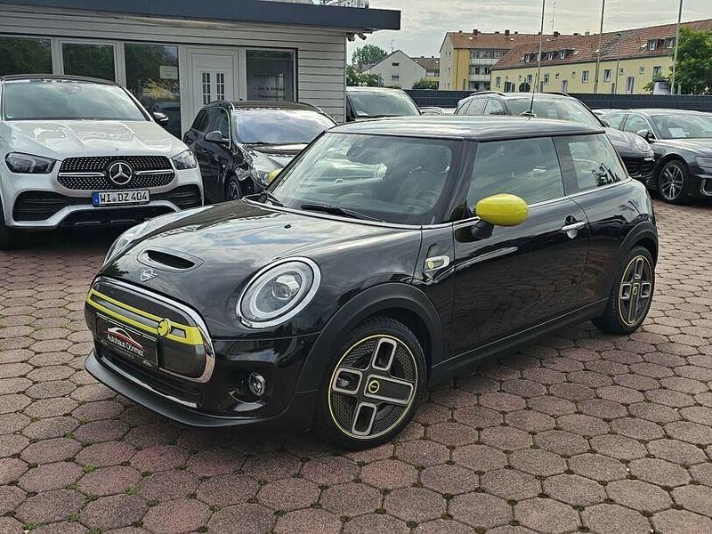 Midnight black metallic (metallic) Gebraucht 2020 Mini Cooper Kleinwagen | 14.999 € (Guter Preis) - Bild 1/4