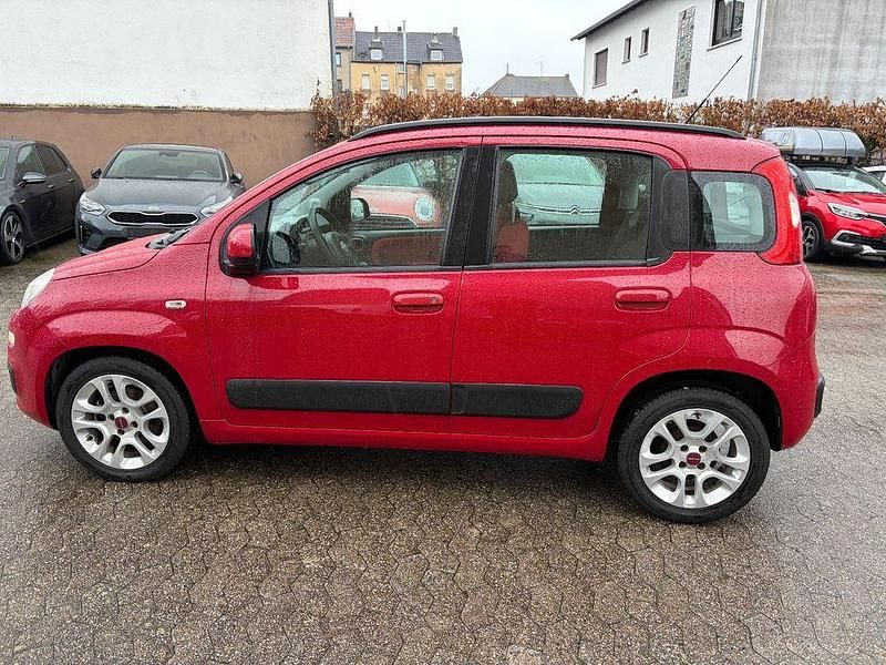 Gebraucht Fiat Panda Lounge 86 PS (63 kW) 2013 Rot Kleinwagen