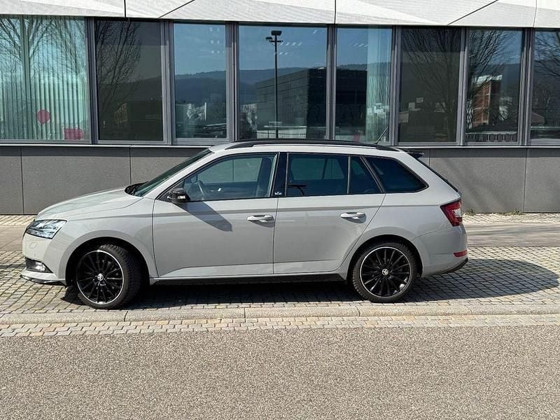 Grau Gebraucht 2019 Skoda Fabia Monte Carlo Kombi | 9.250 € (Superpreis) - Bild 1/4