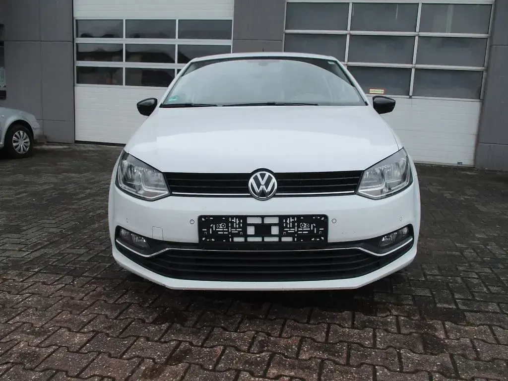 Gebraucht VW Polo 90 PS (66 kW) 2014 Weiß Limousine