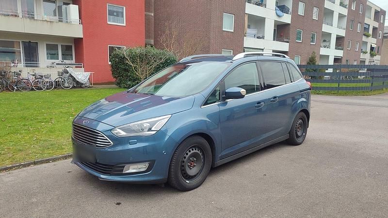 Gebraucht Ford Grand C-Max Titanium 150 PS (110 kW) 2019 Blau Van / Kleinbus