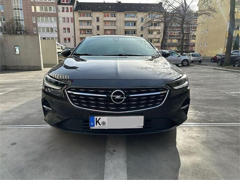Braun Gebraucht 2021 Opel Insignia Limousine | 8.500 € (Superpreis) - Bild 1/4