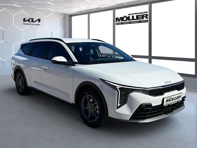 Neu Kia K4 Vision 150 PS (110 kW) 2026 Weiss Kombi