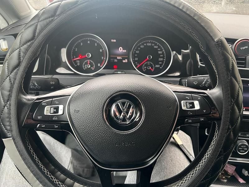 Gebraucht VW Golf VII 2014 Grau Limousine