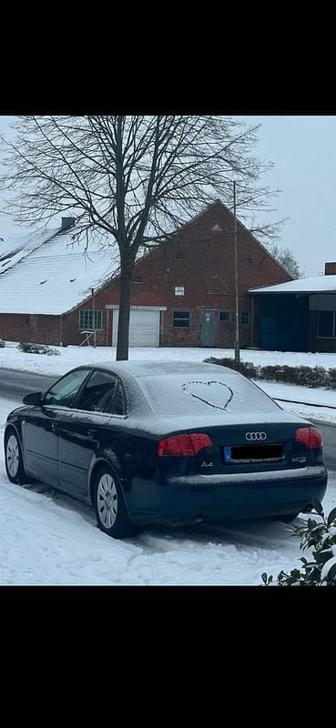 Second-hand Audi A4 2005 Albastru Berlinǎ