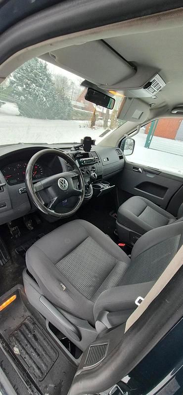 Gebraucht VW T5 131 PS (96 kW) 2007 Grau Van