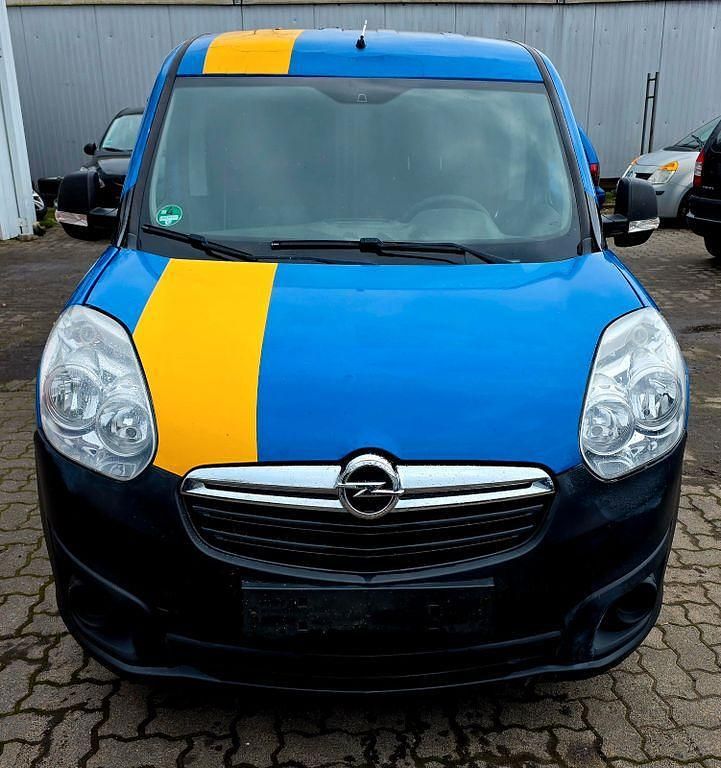Gebraucht Opel Combo 90 PS (66 kW) 2012 Blau Van / Kleinbus