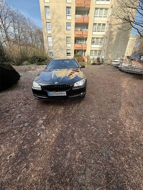 Gebraucht BMW 520 184 PS (135 kW) 2011 Kombi