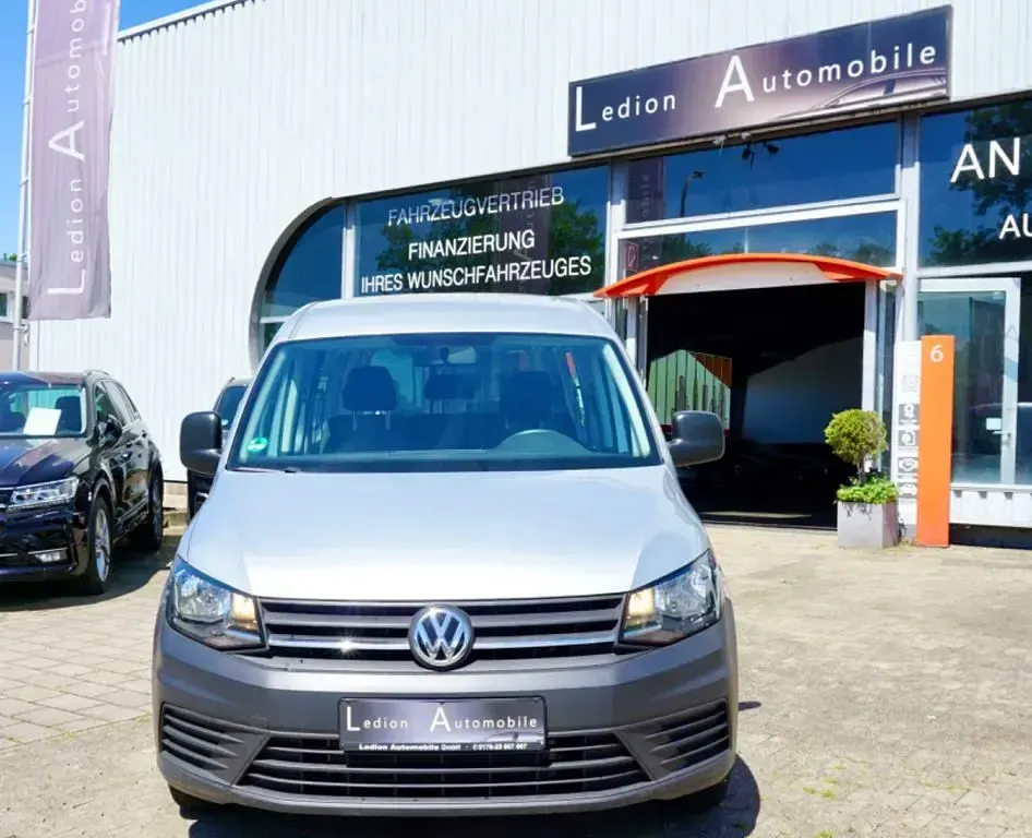 Gebraucht VW Caddy 400 PS (294 kW) 2016 Silber Van / Kleinbus