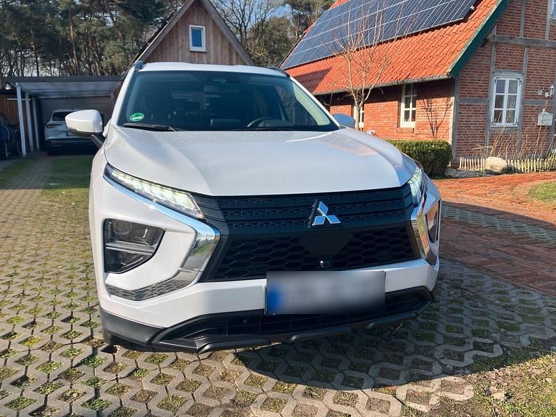 Gebraucht Mitsubishi Eclipse Cross 98 PS (72 kW) 2022 Weiß SUV