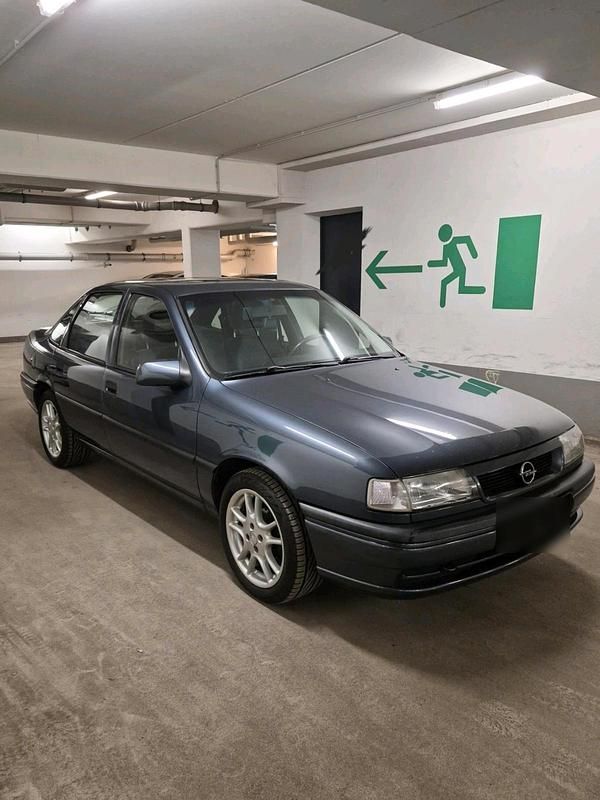 Gebraucht Opel Vectra 71 PS (52 kW) 1995 Grau Limousine