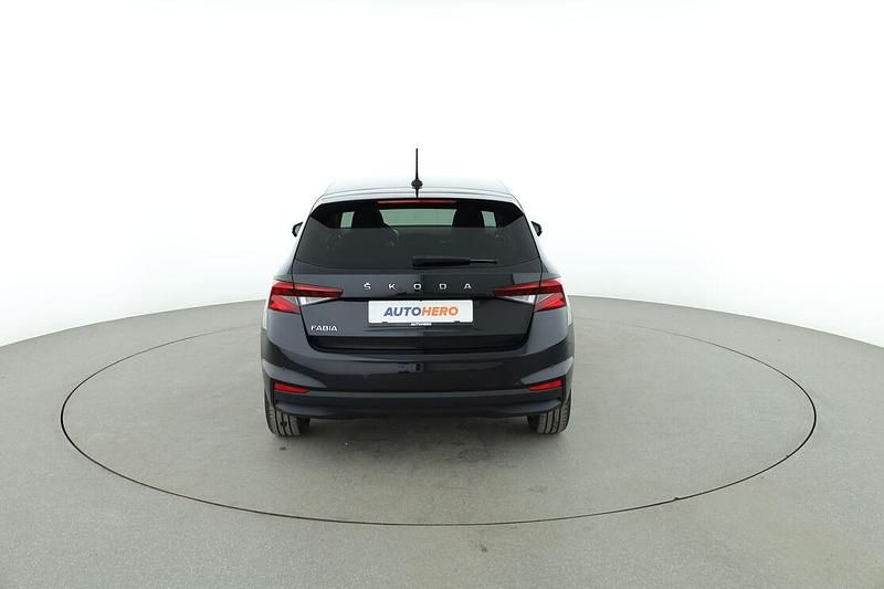 Gebraucht Skoda Fabia Tour 95 PS (69 kW) 2022 Schwarz Kleinwagen