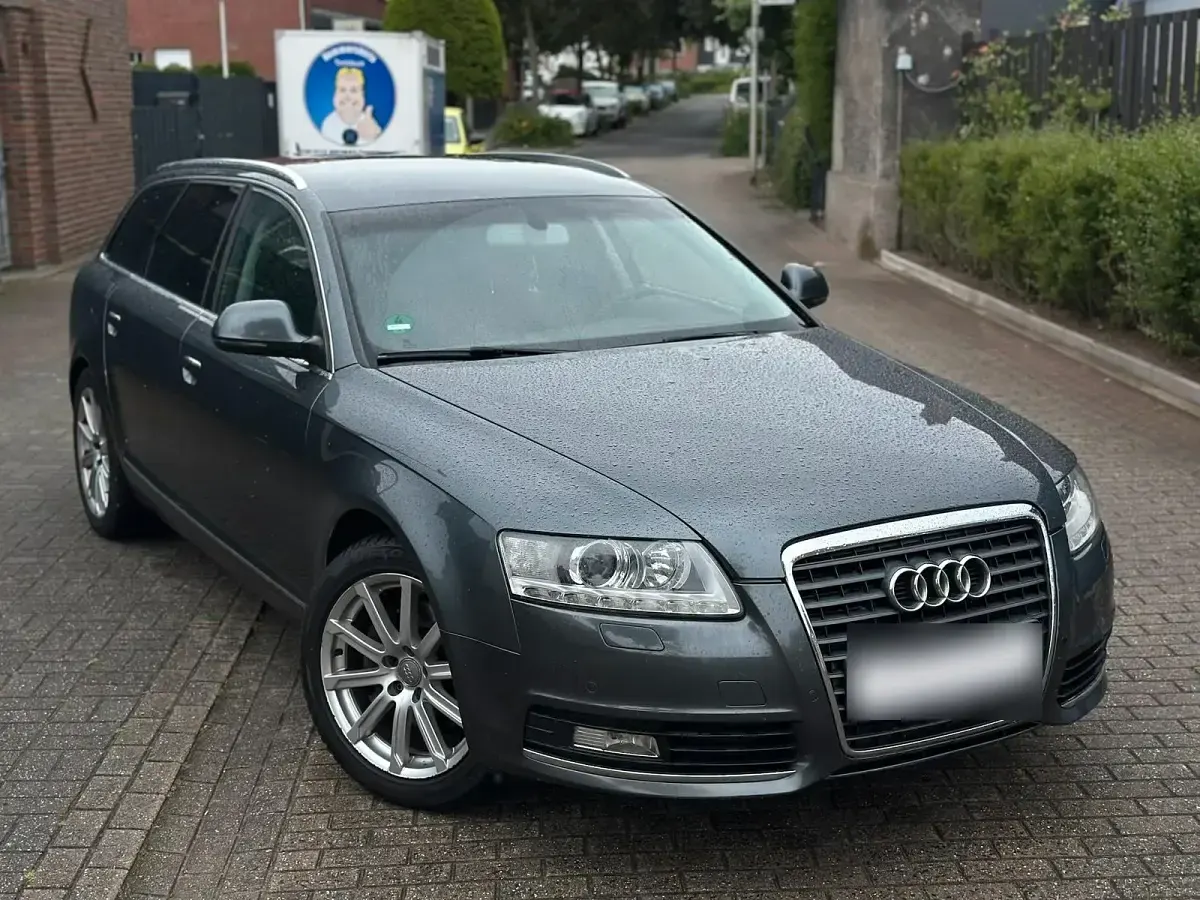 Gebraucht Audi A6 Comfort 190 PS (139 kW) 2010 Grau Kombi