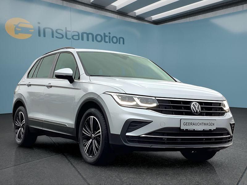 Gebraucht VW Tiguan 150 PS (110 kW) 2024 Silber SUV