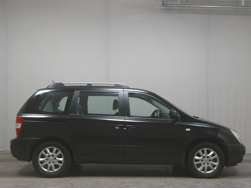 Gebraucht Kia Carnival 189 PS (139 kW) 2008 Midnight black Van / Kleinbus