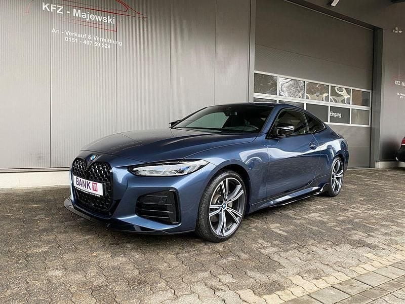Blau Gebraucht 2021 BMW 430 M Sport Coupé | 34.900 € - Bild 1/4