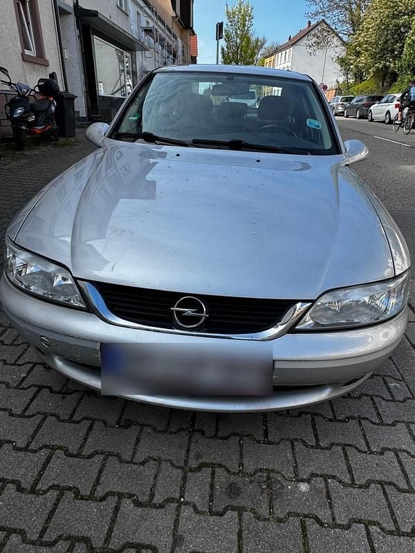 Usata Opel Vectra 2000 Grigio Berlina