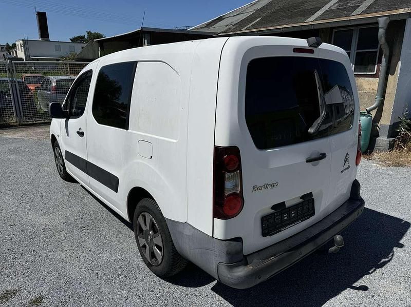 Gebraucht Citroën Berlingo 90 PS (66 kW) 2012 Lack weiss banquise Van / Kleinbus