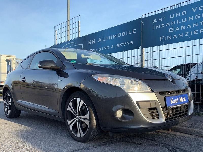 Gebraucht Renault Mégane III Dynamique 131 PS (96 kW) 2012 Coupé