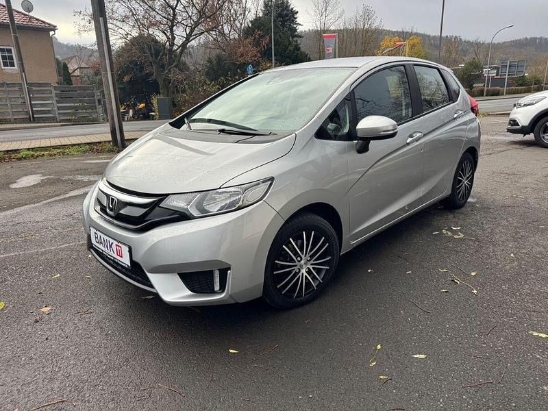Gebraucht Honda Jazz Trend 102 PS (75 kW) 2016 Silber Kleinwagen