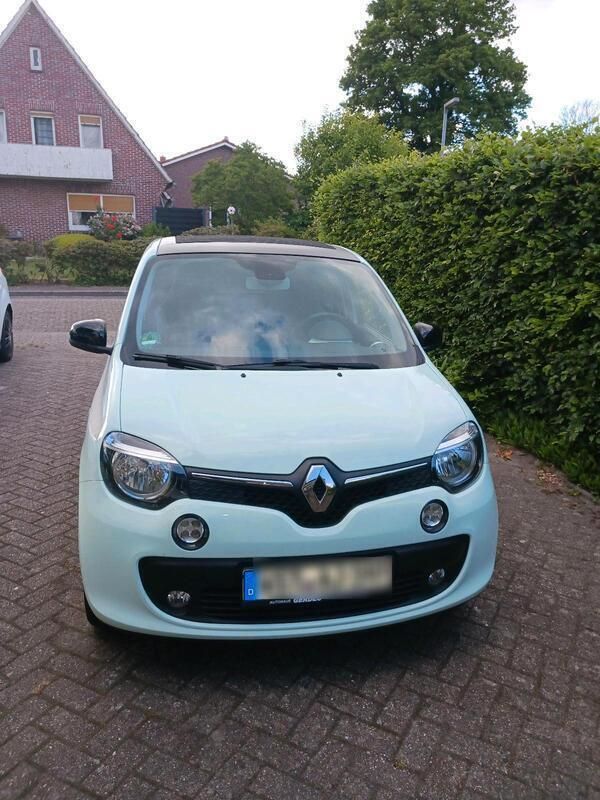 Grün Gebraucht 2018 Renault Twingo Kleinwagen | 7.000 € (Superpreis) - Bild 1/4