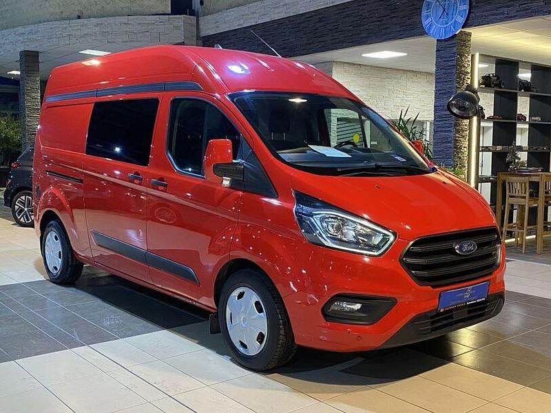 Second-hand Ford Transit Custom 131 CP (96 kW) 2020 Roșu Monovolum