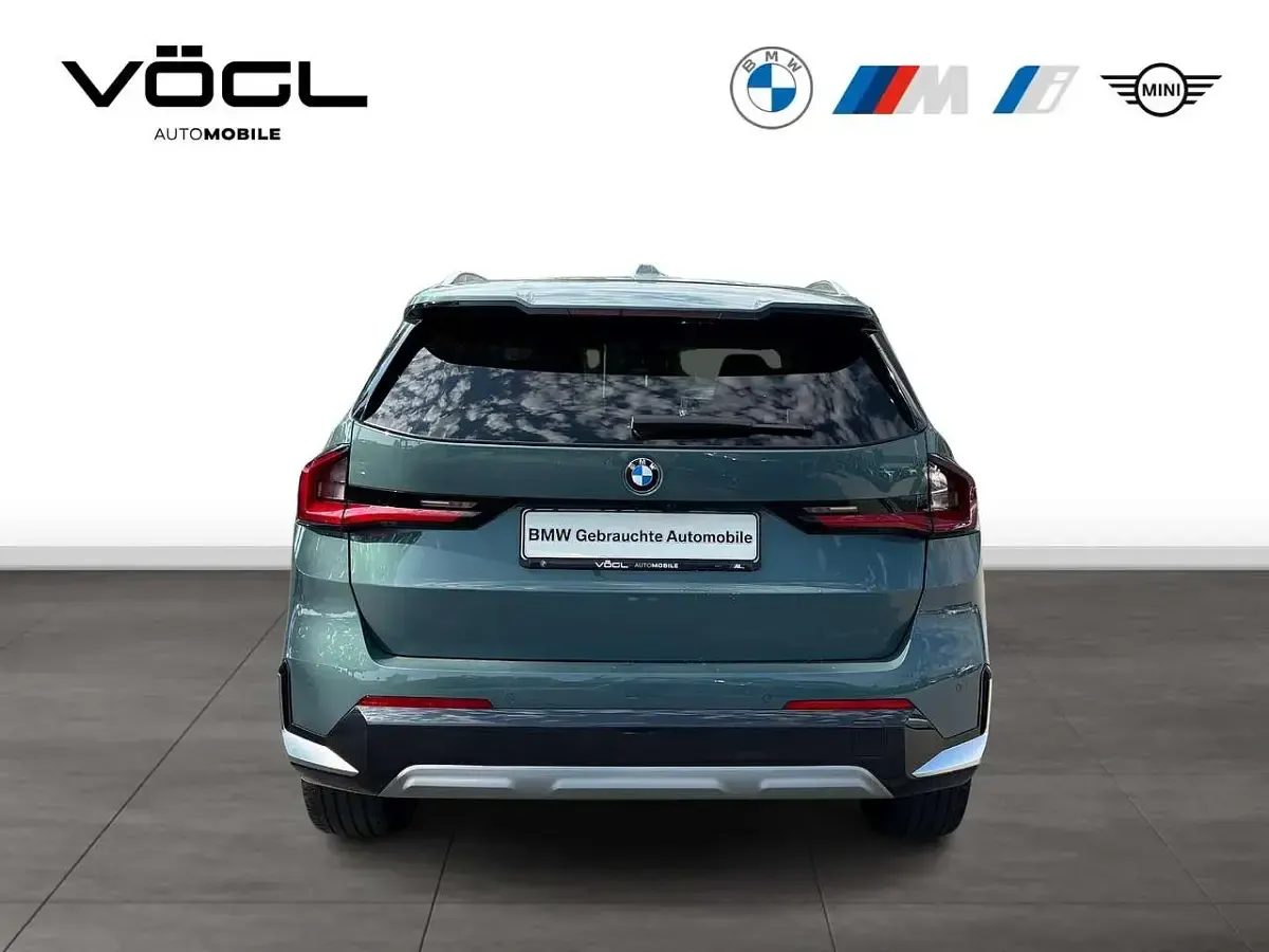 Gebraucht BMW X1 xLine 197 PS (144 kW) 2024 Cape york grün SUV