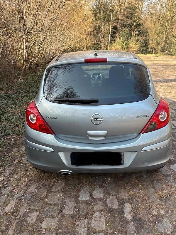 Gebraucht Opel Corsa 69 PS (50 kW) 2011 Grau Kleinwagen