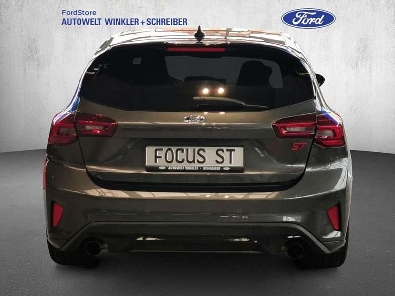 Nowe Ford Focus ST 280 KM (205 kW) 2025 Szary Sedan/Limuzyna