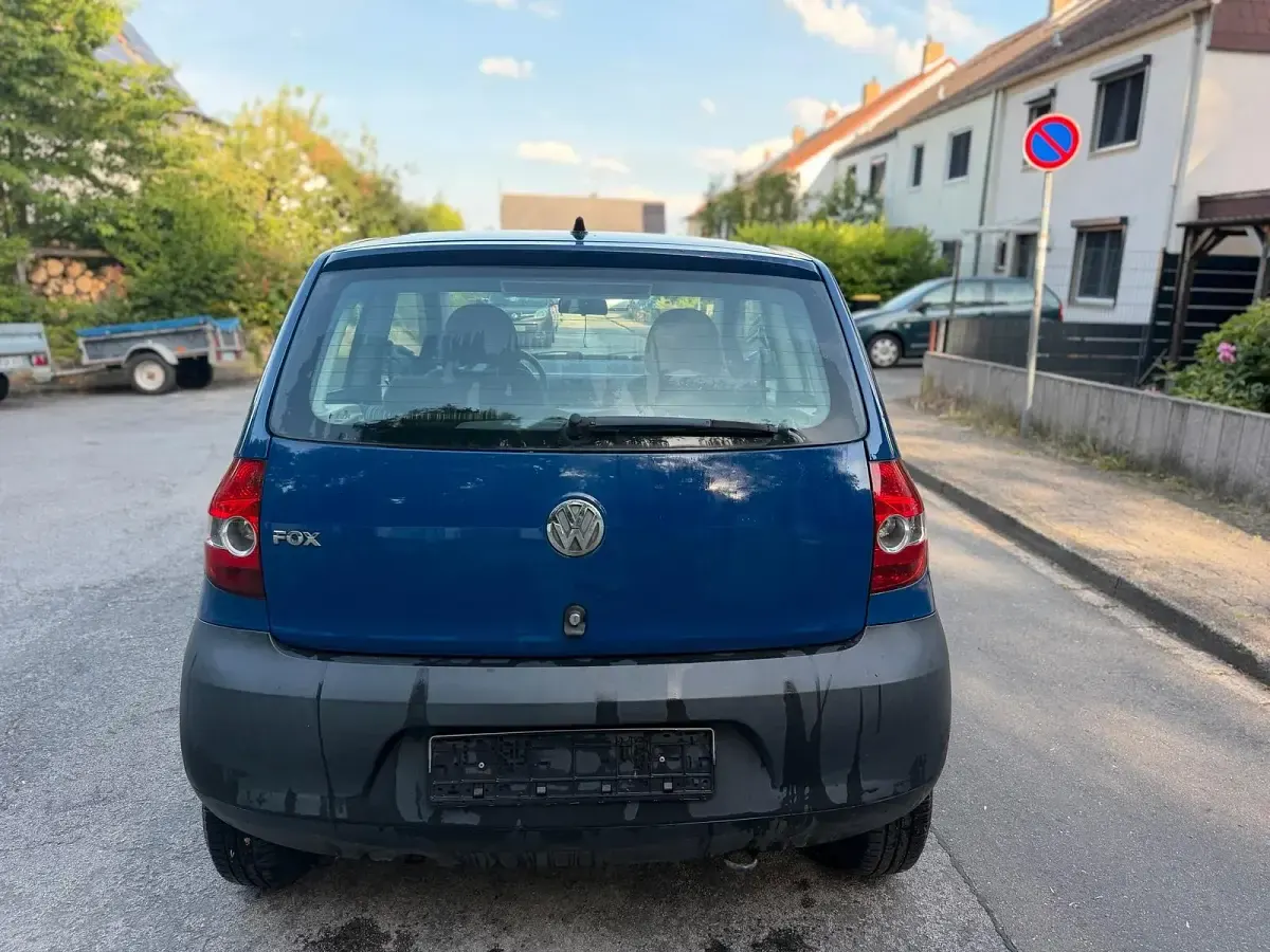 Gebraucht VW Fox 75 PS (55 kW) 2007 Blau Kleinwagen