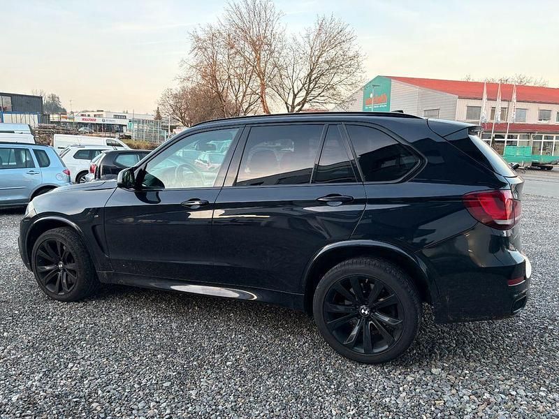 Gebraucht BMW X5 M50 Sport Line 381 PS (280 kW) 2017 Schwarz SUV