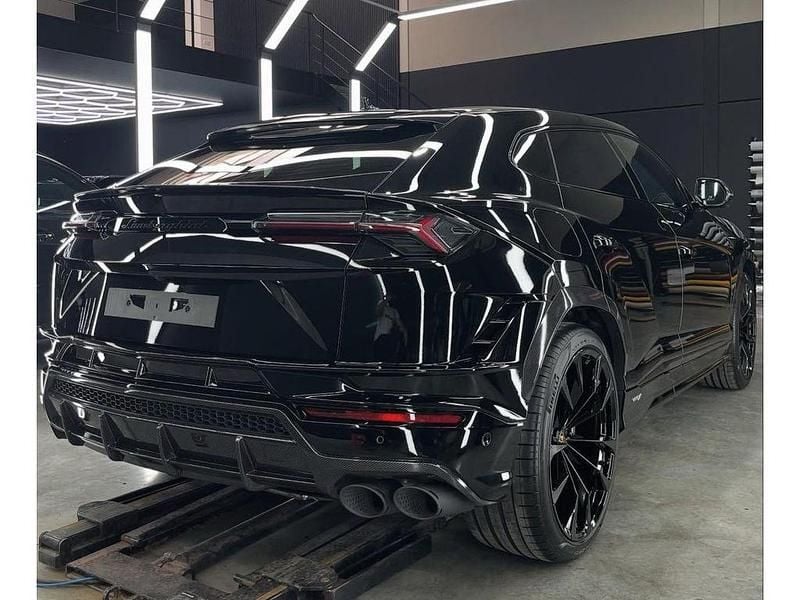 Gebraucht Lamborghini Urus 666 PS (489 kW) 2025 Schwarz SUV