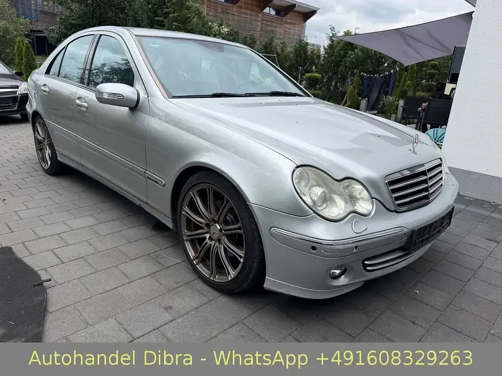 Gebraucht Mercedes C230 204 PS (150 kW) 2006 Silber Limousine